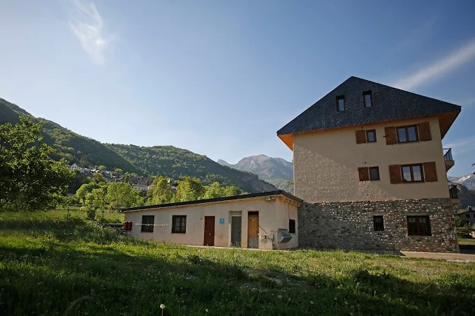 Albergue Juvenil Velarta