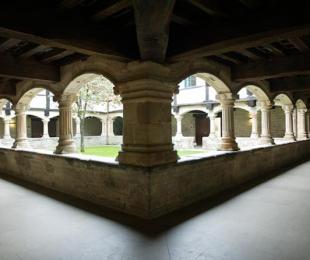 Albergue Juvenil Barría