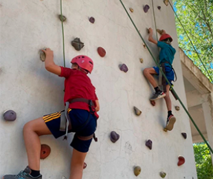 Campamento Juvenil Riopar